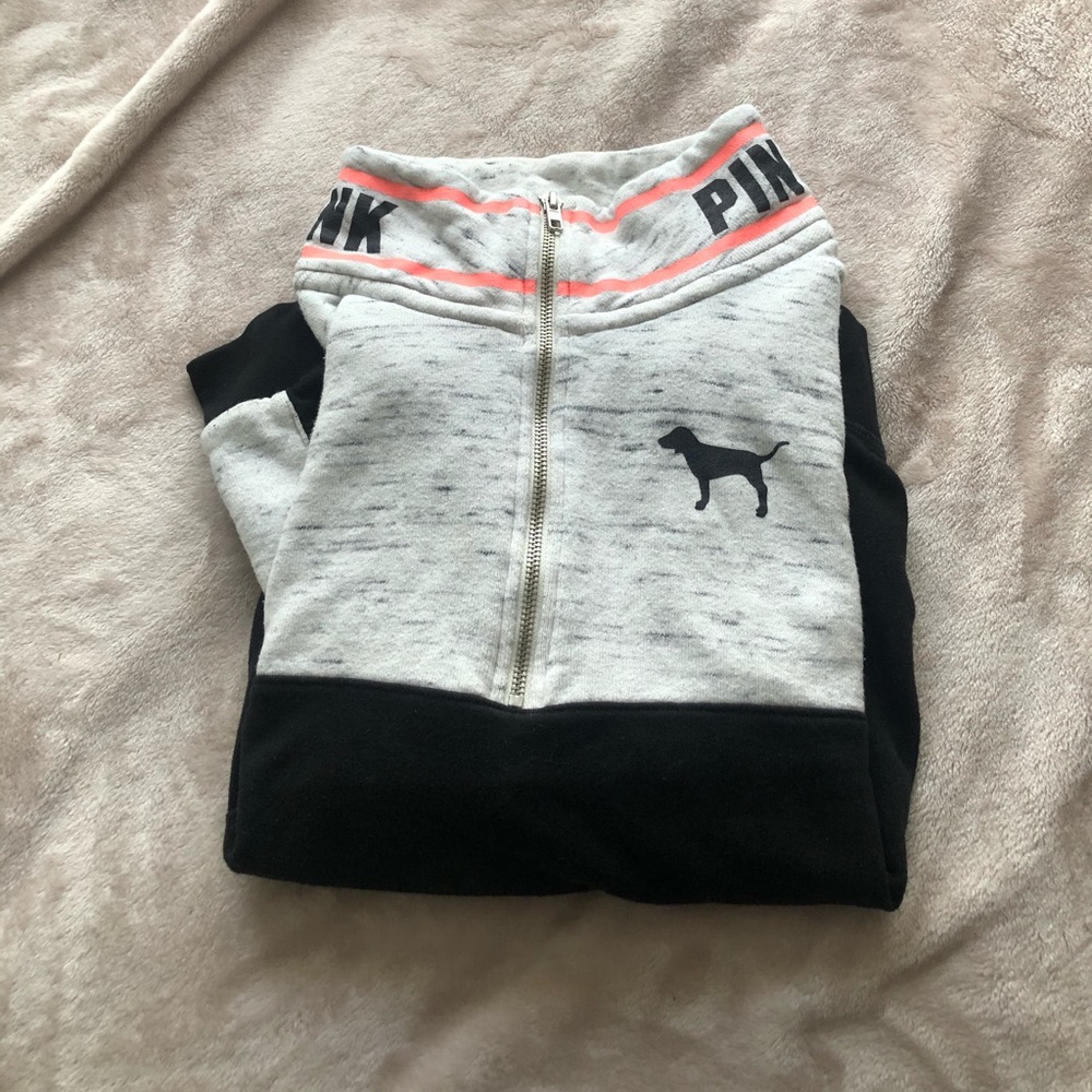 Victoria’s Secret Pink sweatshirt